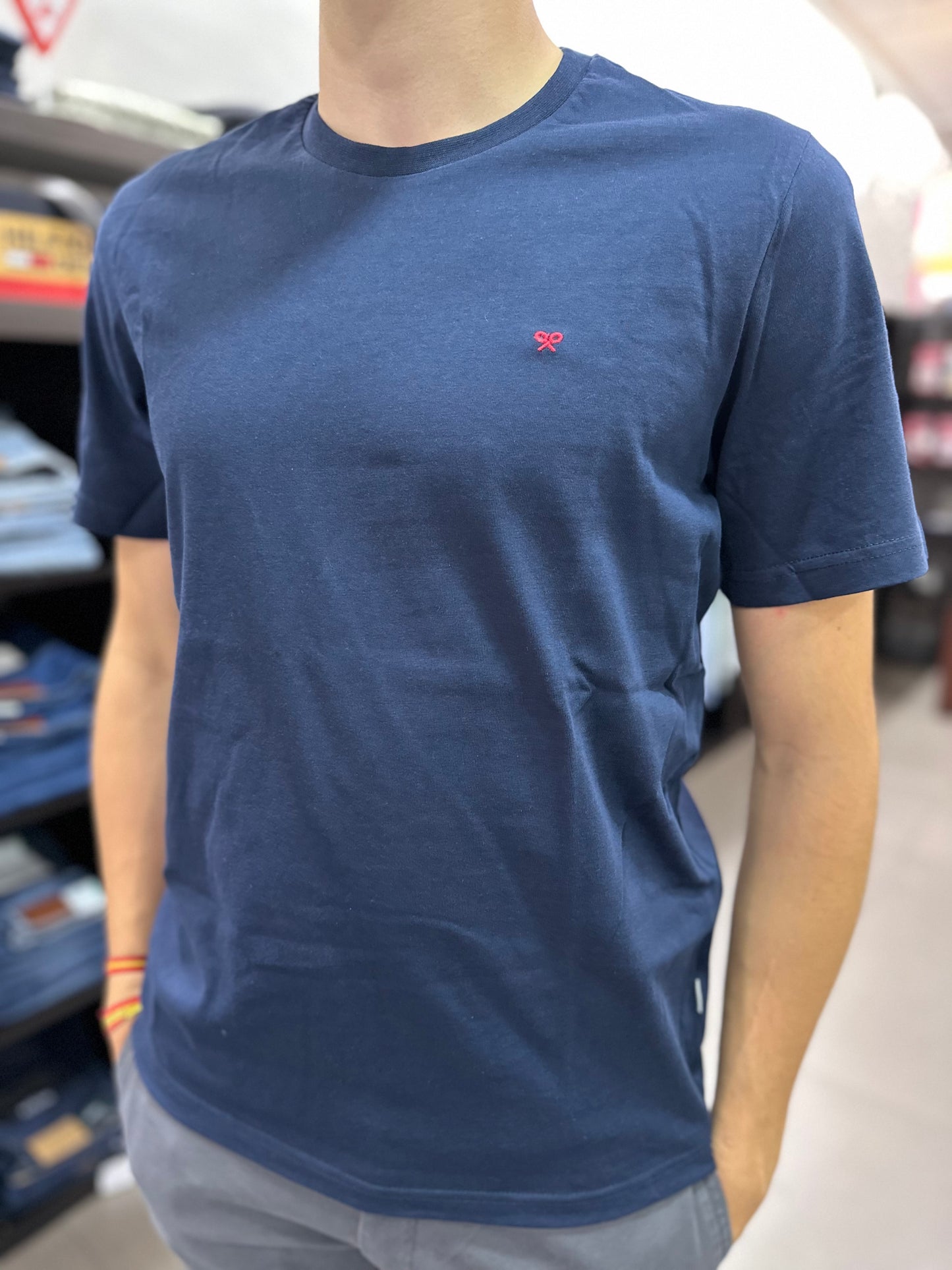 CAMISETA SILBON BASICA AZUL MARINA