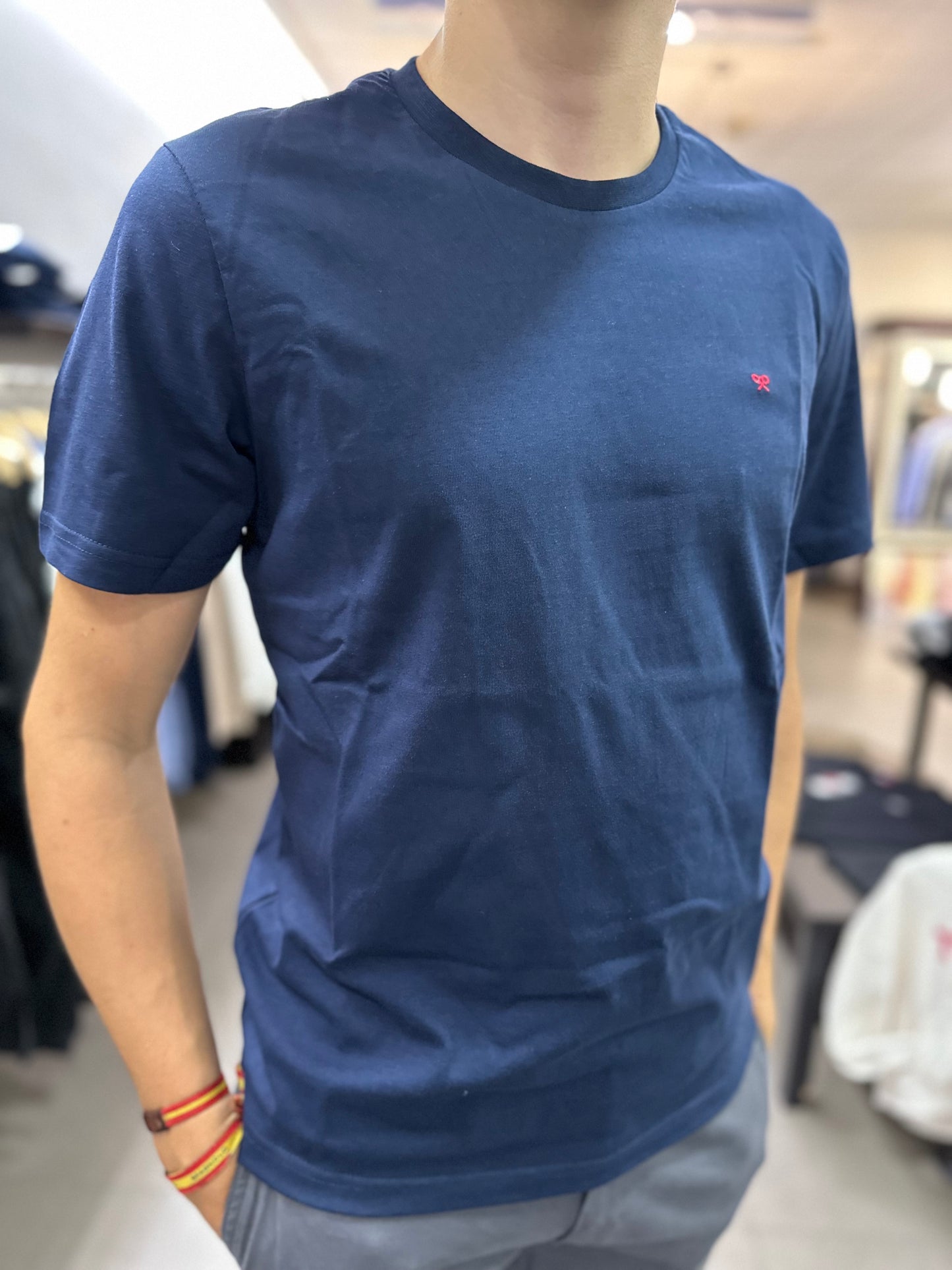 CAMISETA SILBON BASICA AZUL MARINA