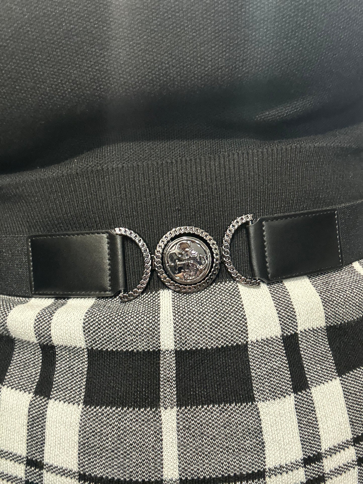 VESTIDO GUESS PUNTO CON CINTURON