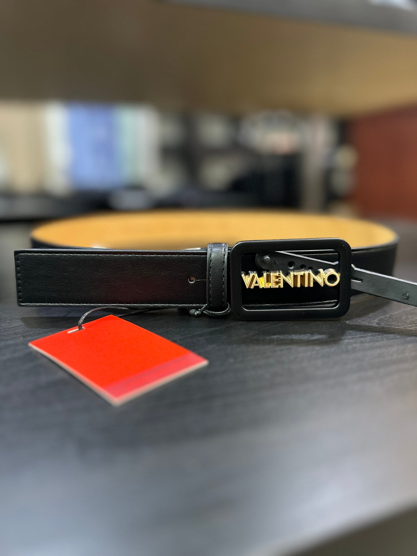 CINTURON VALENTINO NEGRO