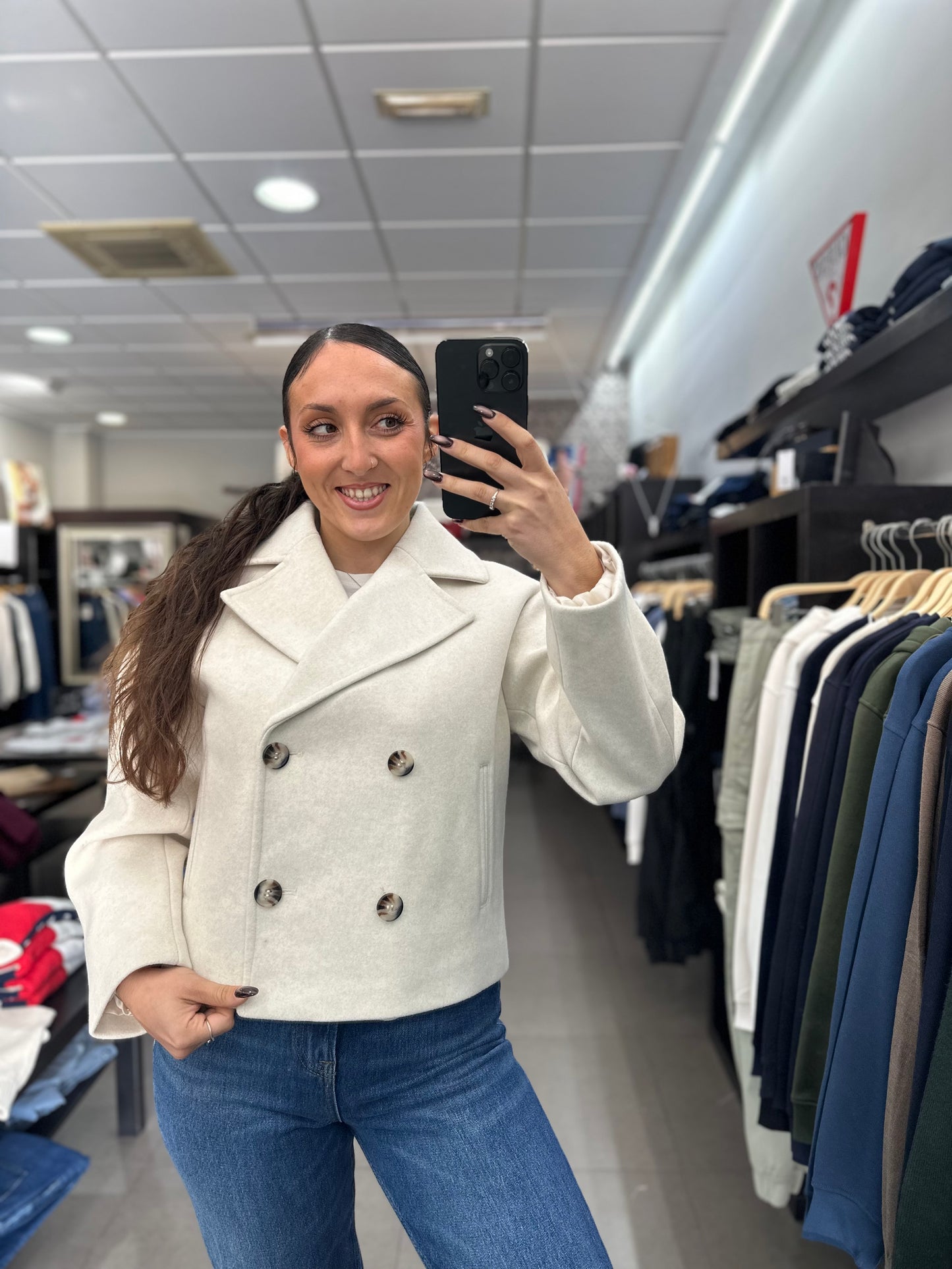 ABRIGO TIFFOSI CORTO PAÑO BEIGE