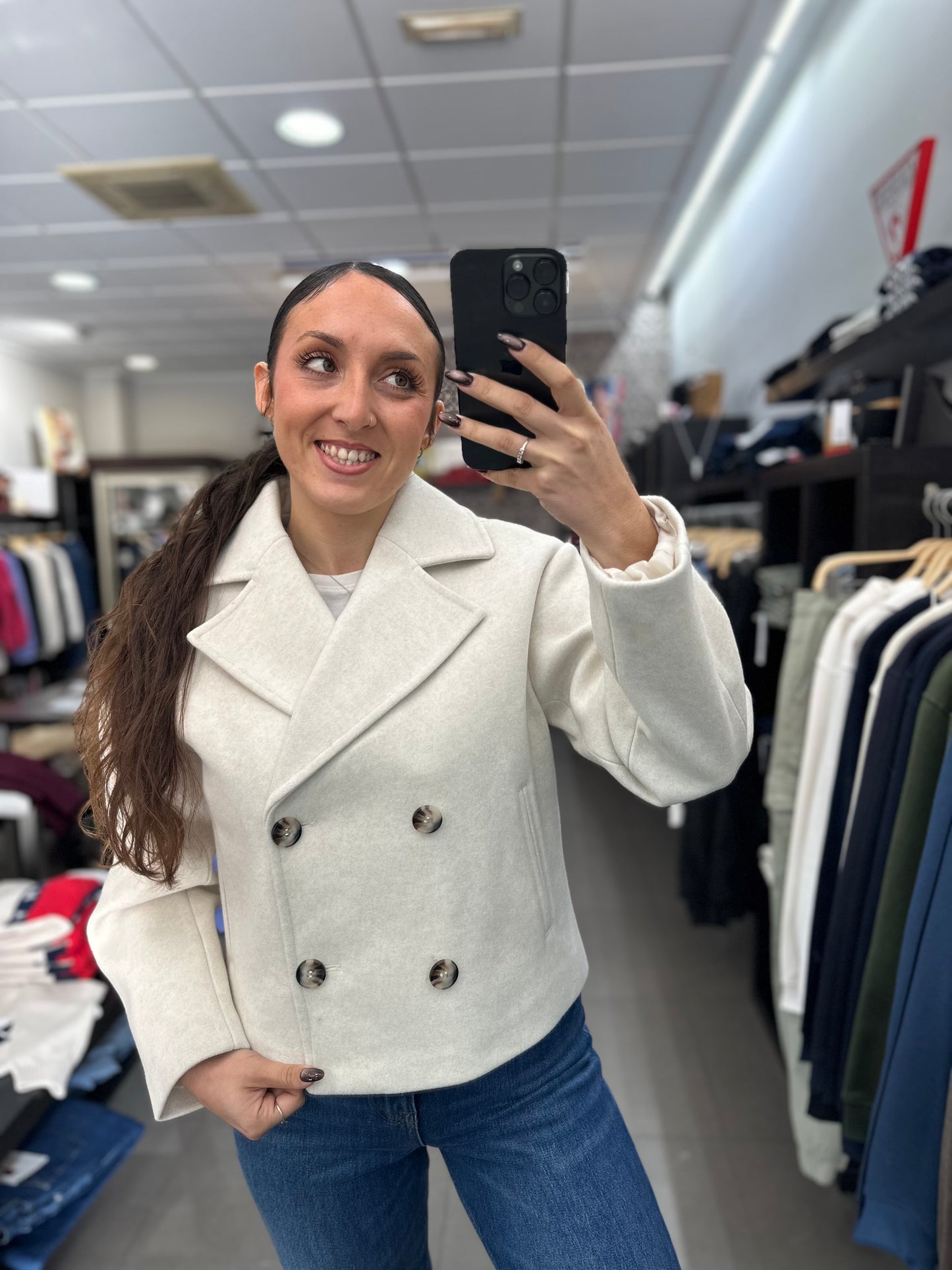 ABRIGO TIFFOSI CORTO PAÑO BEIGE