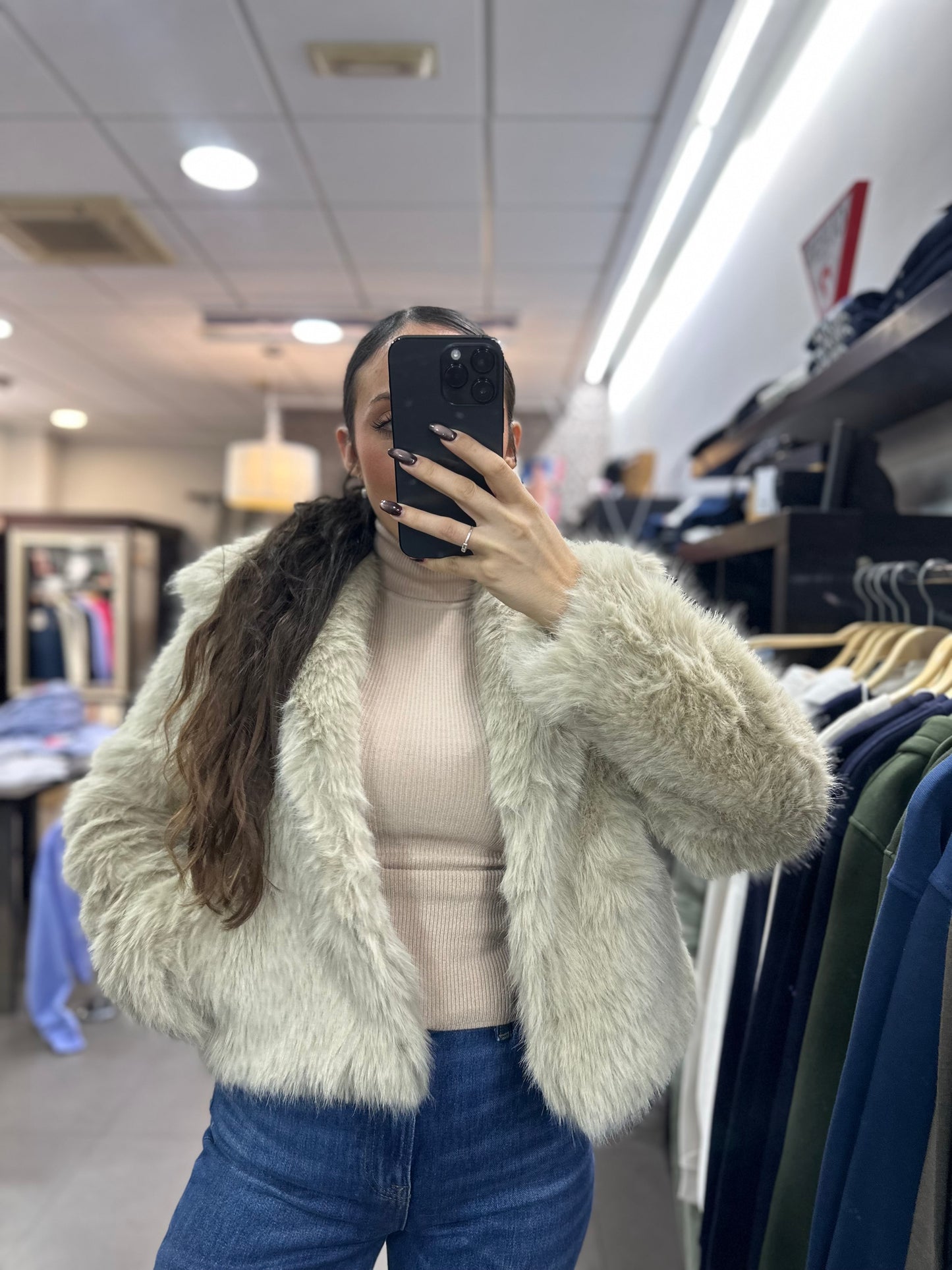 ABRIGO PELO TIFFOSI BEIGE