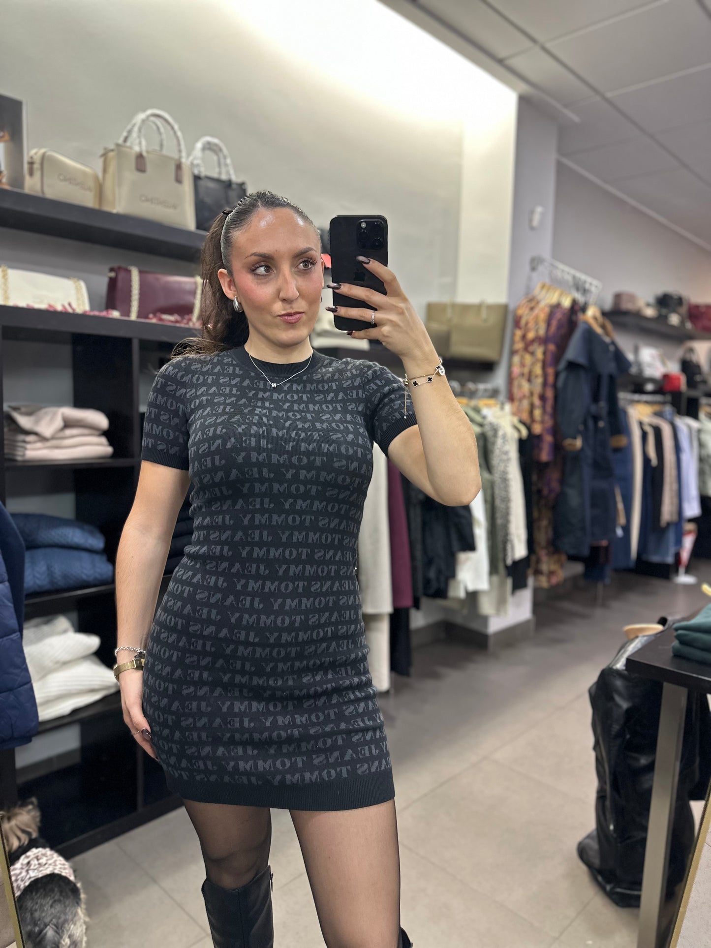 VESTIDO TOMMY JEANS PUNTO ESTAMPADO ALL OVER