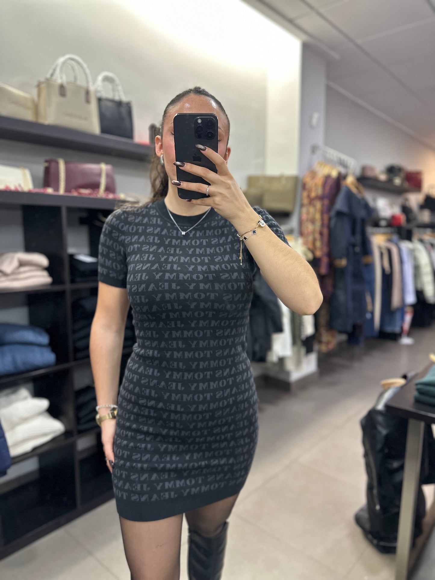 VESTIDO TOMMY JEANS PUNTO ESTAMPADO ALL OVER