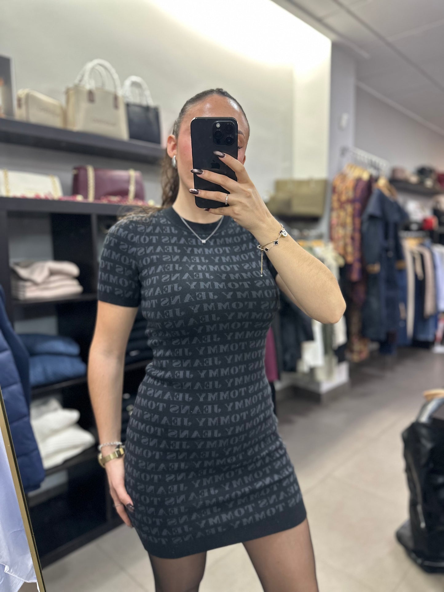 VESTIDO TOMMY JEANS PUNTO ESTAMPADO ALL OVER