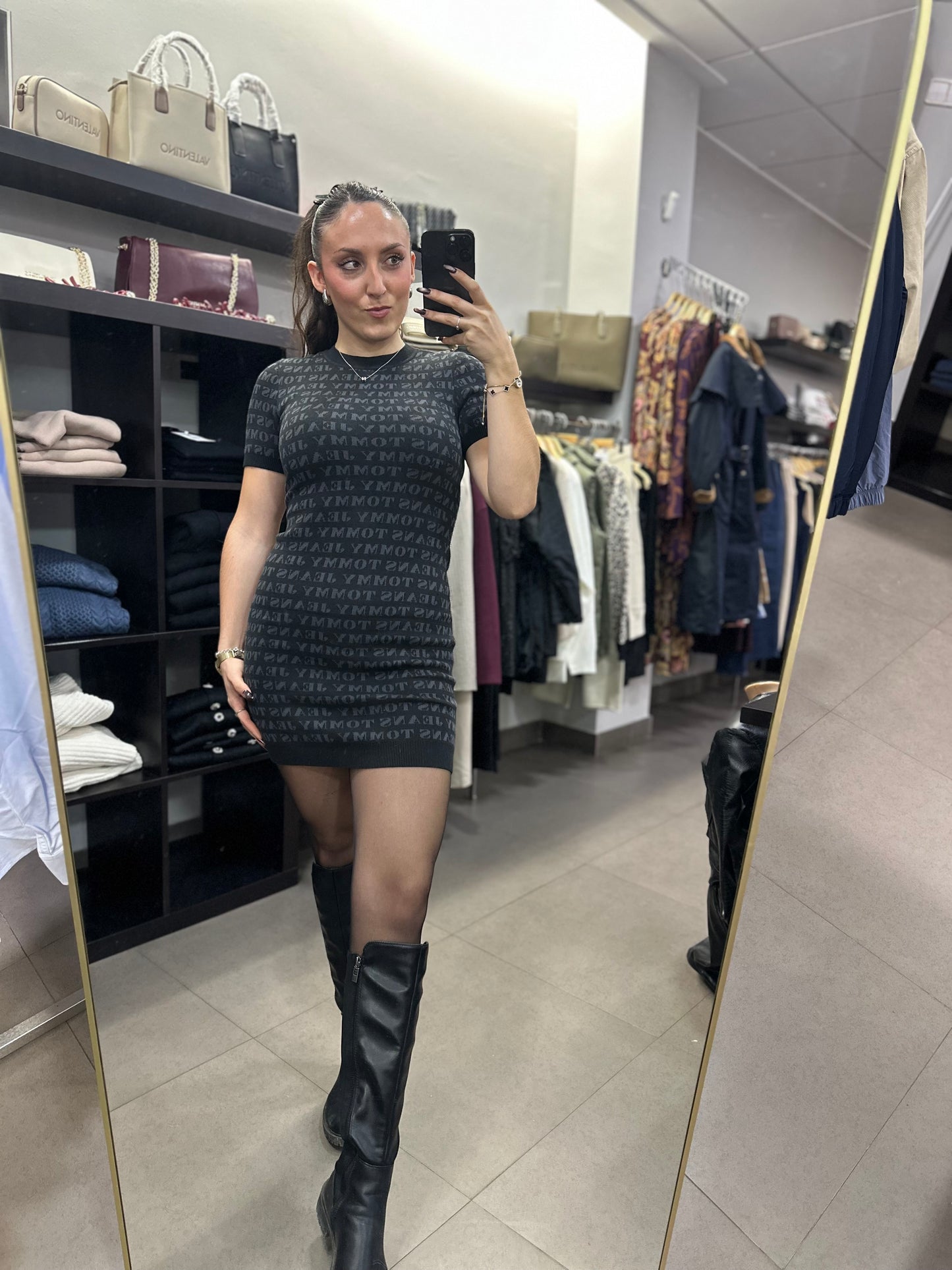 VESTIDO TOMMY JEANS PUNTO ESTAMPADO ALL OVER