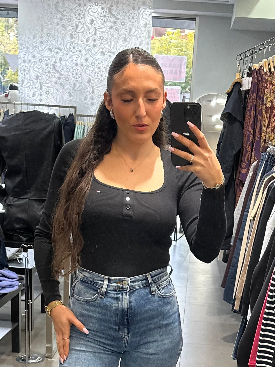 BODY TOMMY JEANS CANALÉ NEGRO ESCOTE CUADRADO