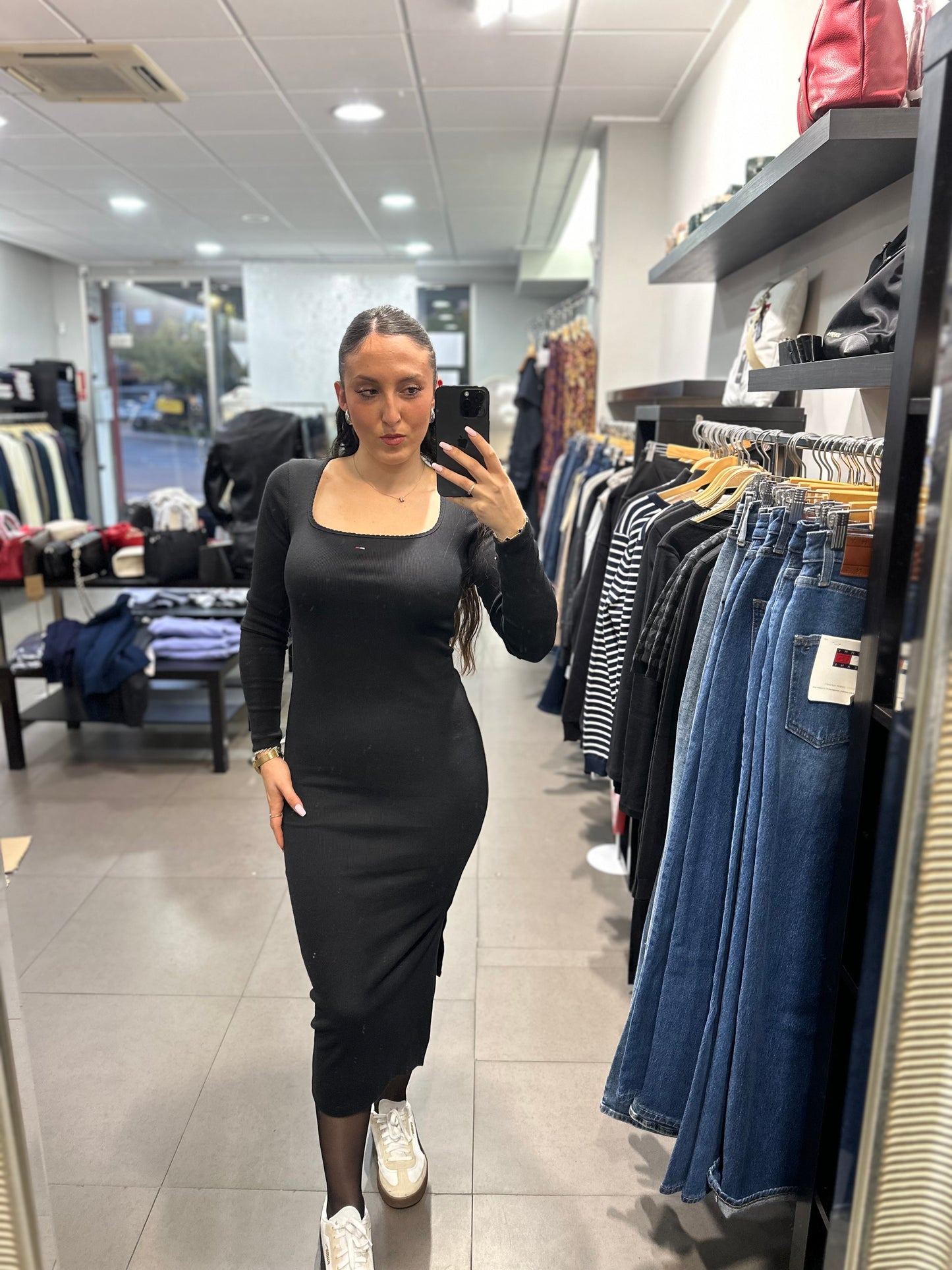 VESTIDO TOMMY JEANS CANALÉ NEGRO MIDI