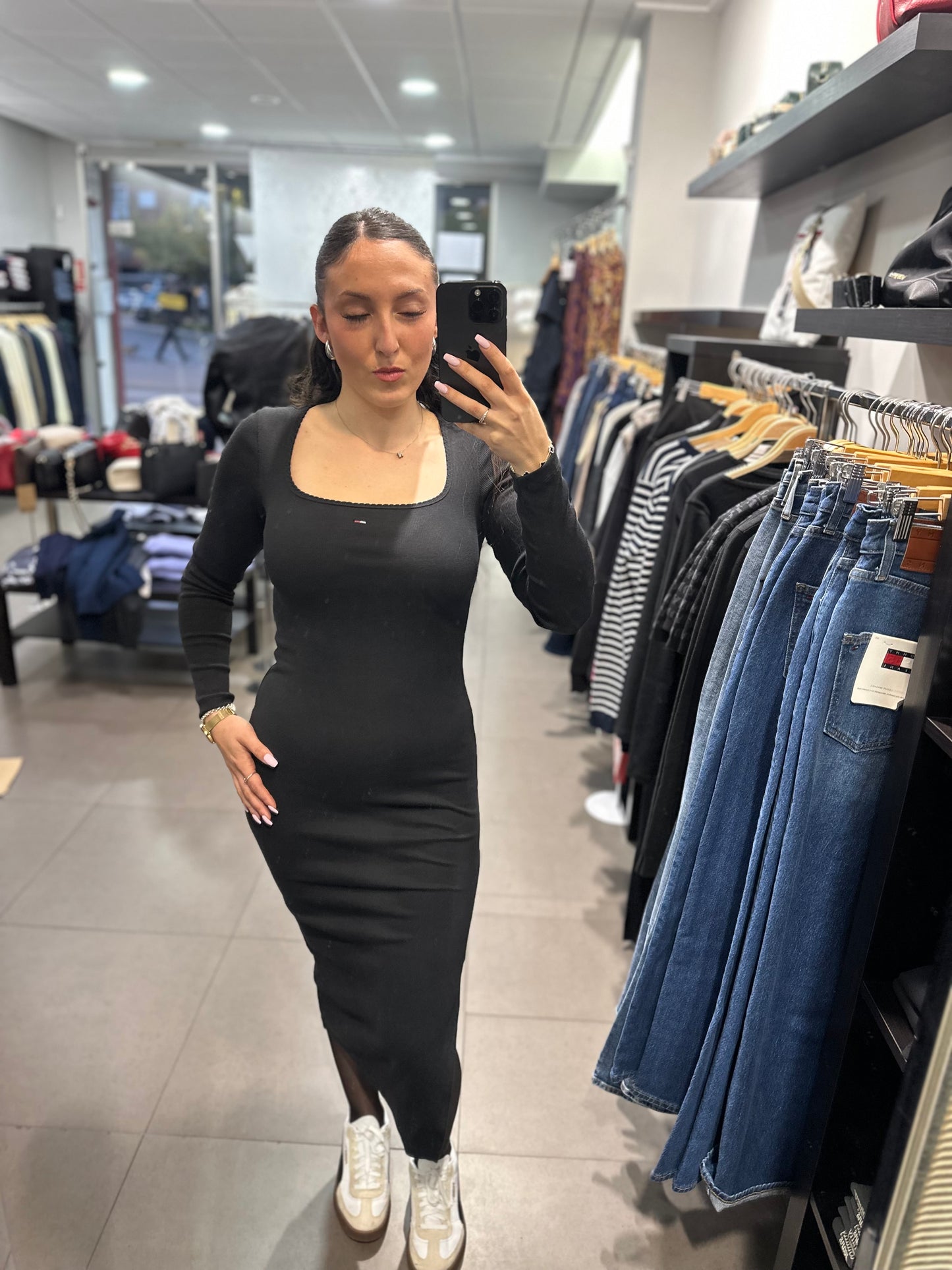 VESTIDO TOMMY JEANS CANALÉ NEGRO MIDI