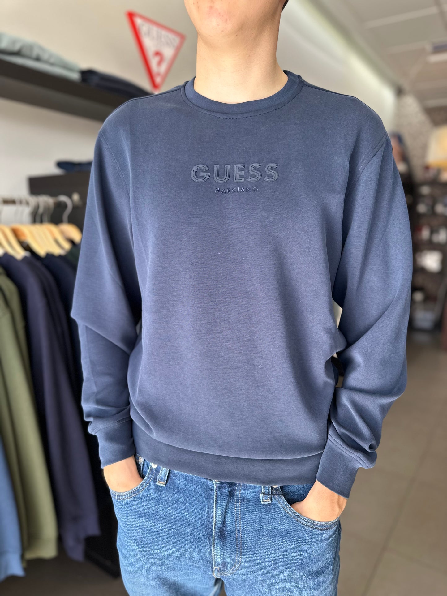 SUDADERA GUESS MARCIANO AZUL MARINA