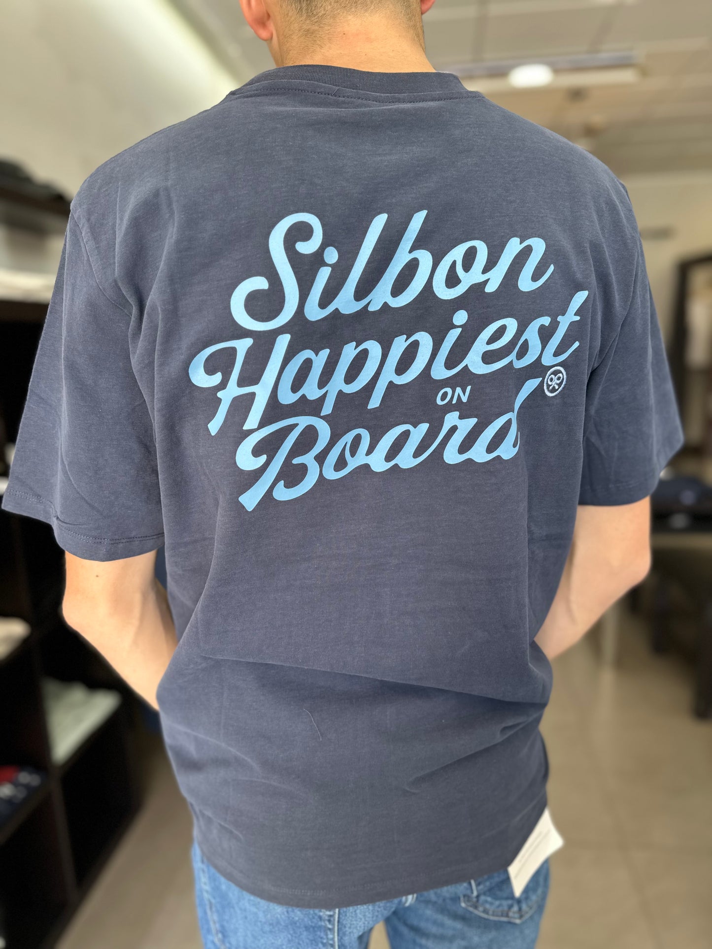 CAMISETA SILBON MARINA CON LOGO EN LA ESPALDA
