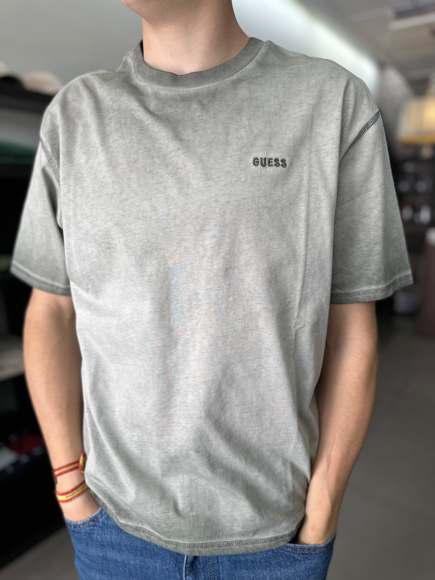 CAMISETA GUESS VERDE EFECTO LAVADO