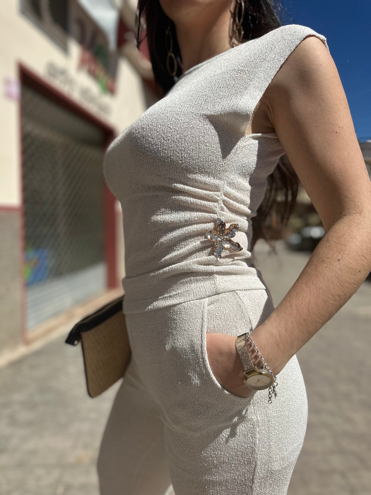 CONJUNTO TIFFOSI TAKY PUNTO BEIGE CON DETALLE ESTRELLA DORADA