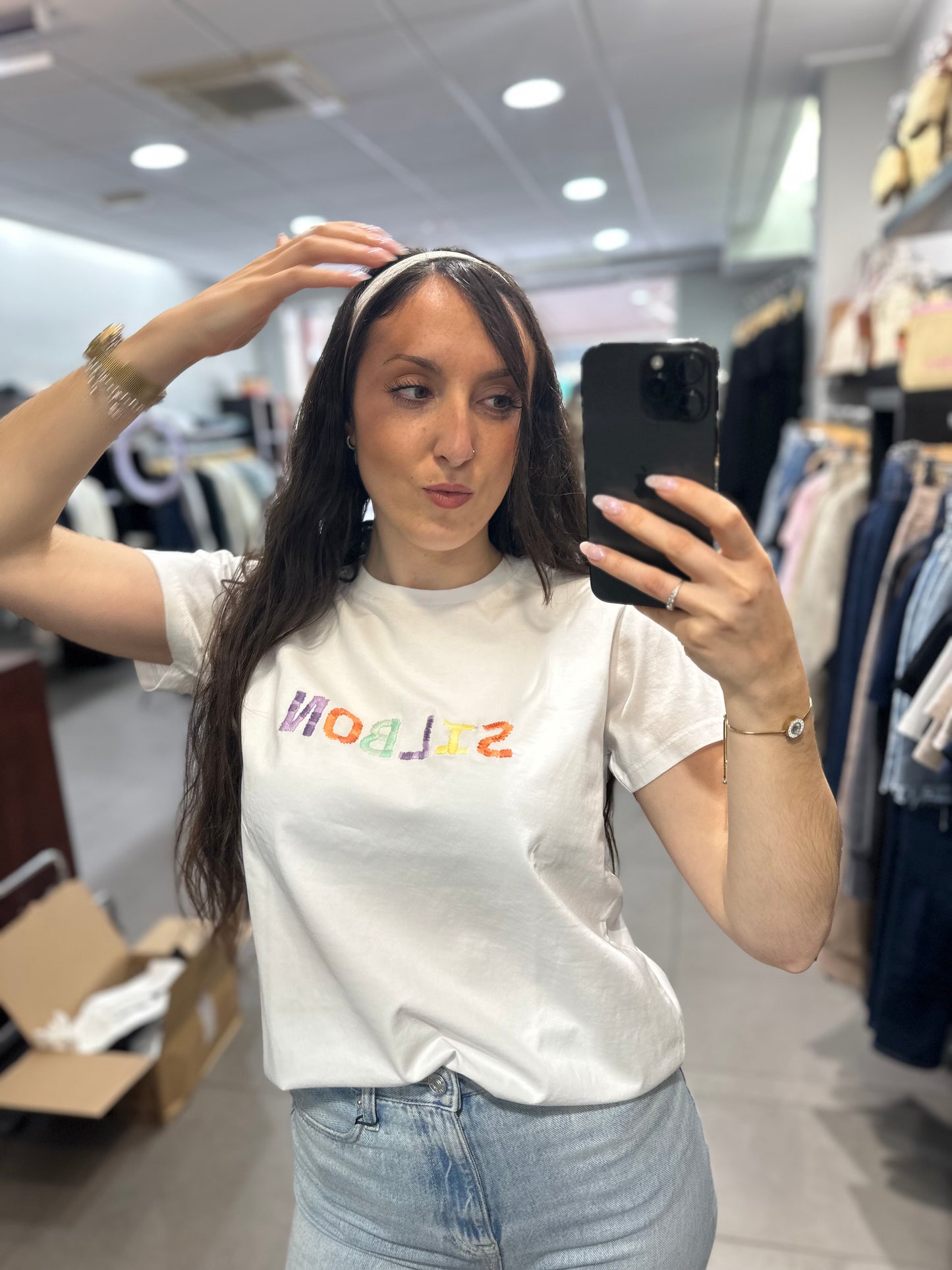 Camiseta Silbon letras colores pastel