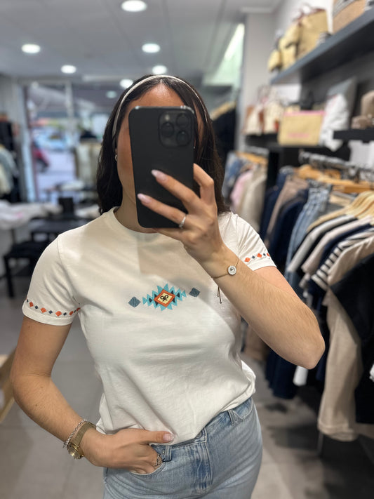 Camiseta Silbon blanca con bordado en mangas