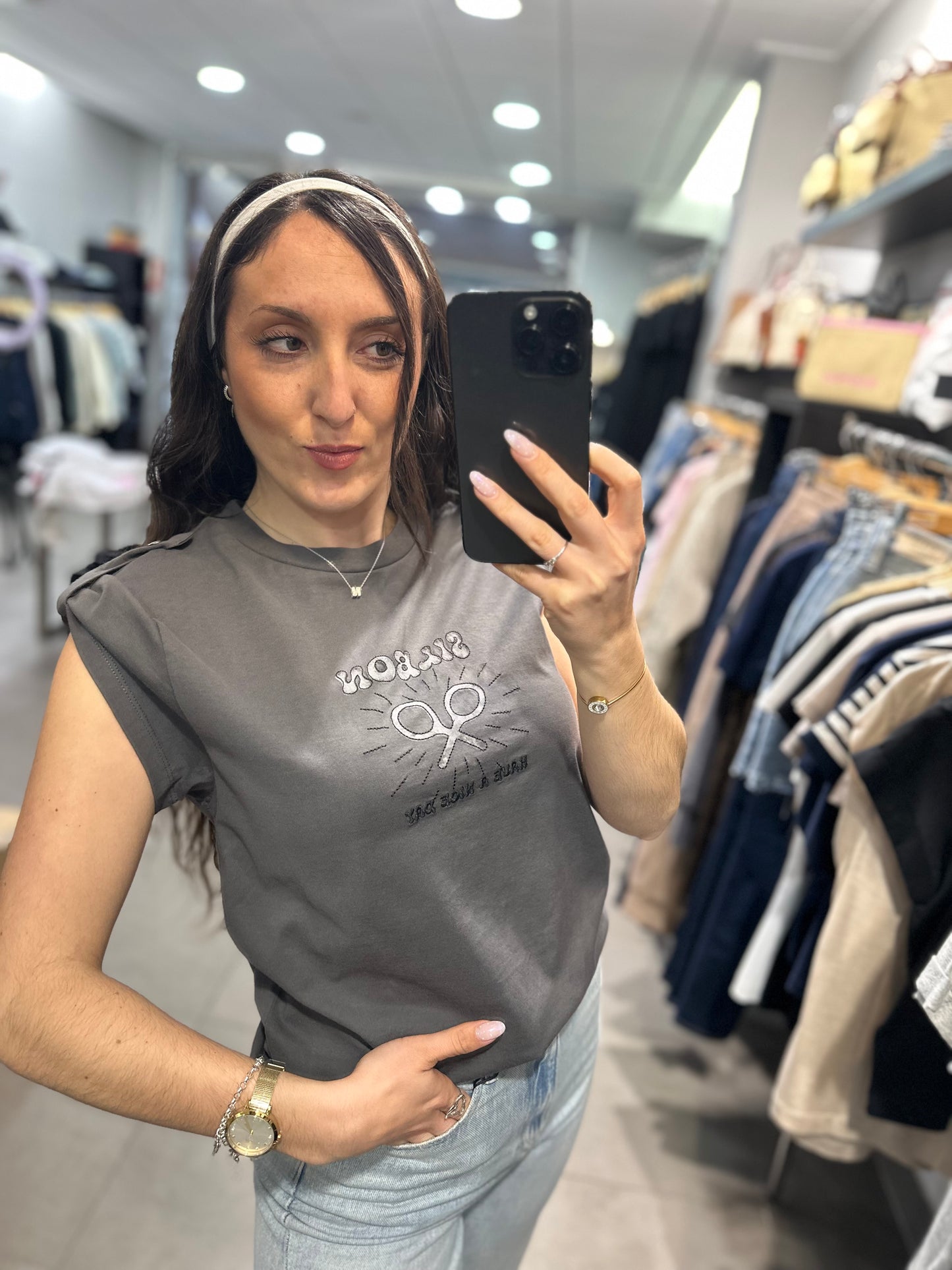 Camiseta Silbon gris oscura logo sun con botones en la manga