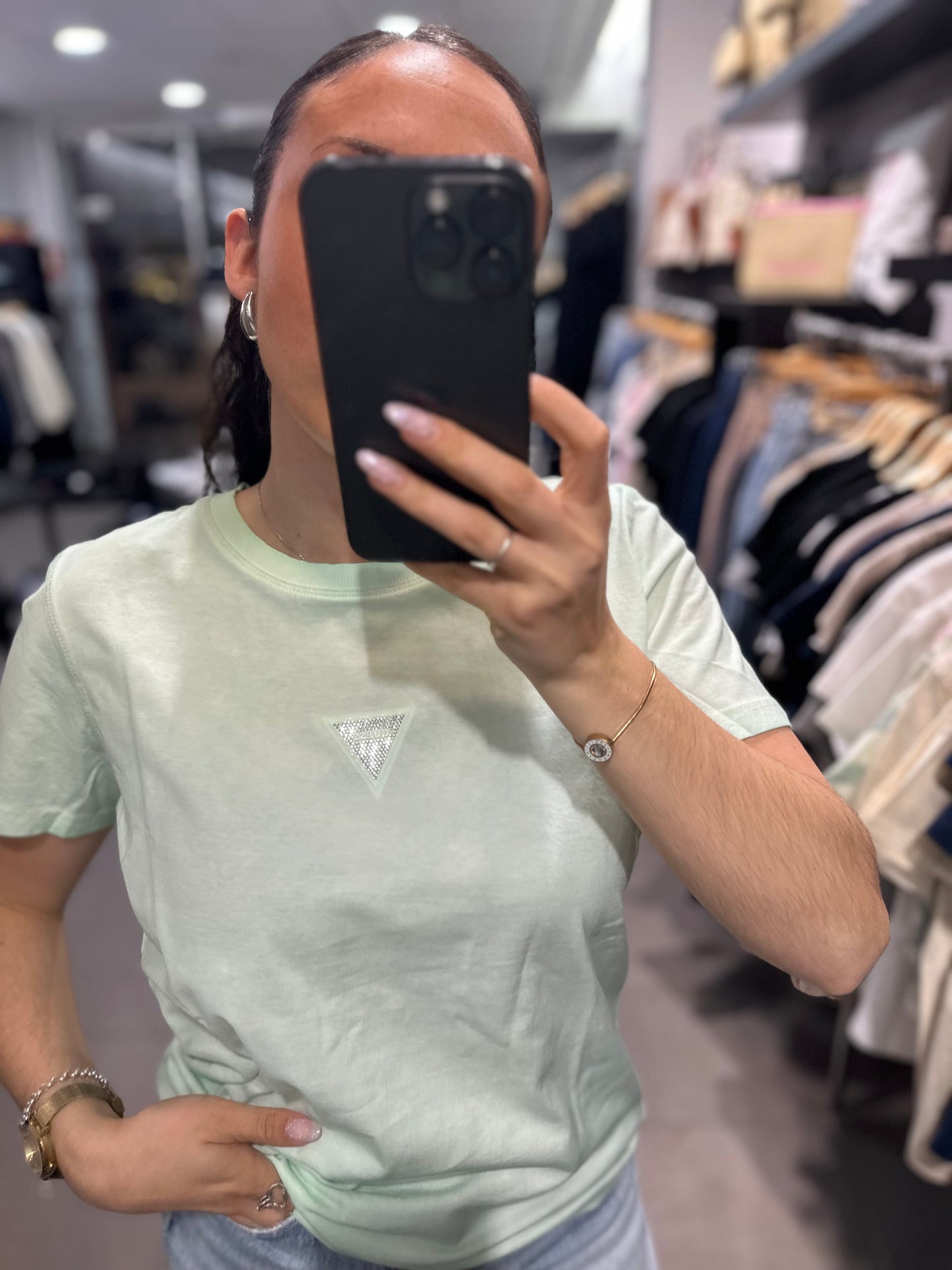 CAMISETA GUESS VERDE AGUA CON LOGO BRILLO