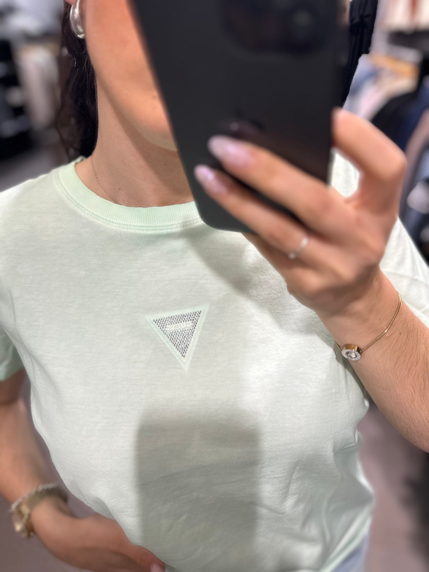 CAMISETA GUESS VERDE AGUA CON LOGO BRILLO