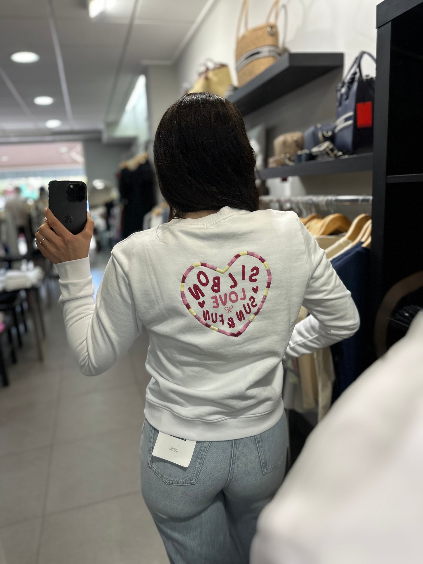 SUDADERA SILBON LOVE BLANCA CON LOGO EN ESPALDA