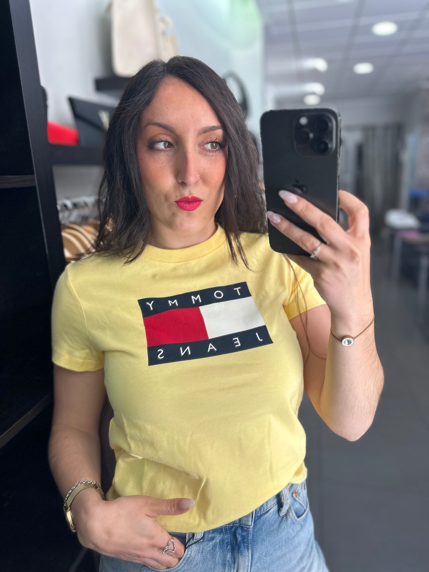 CAMISETA TOMMY AMARILLA