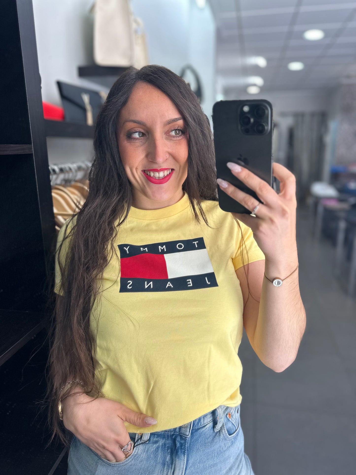 CAMISETA TOMMY AMARILLA