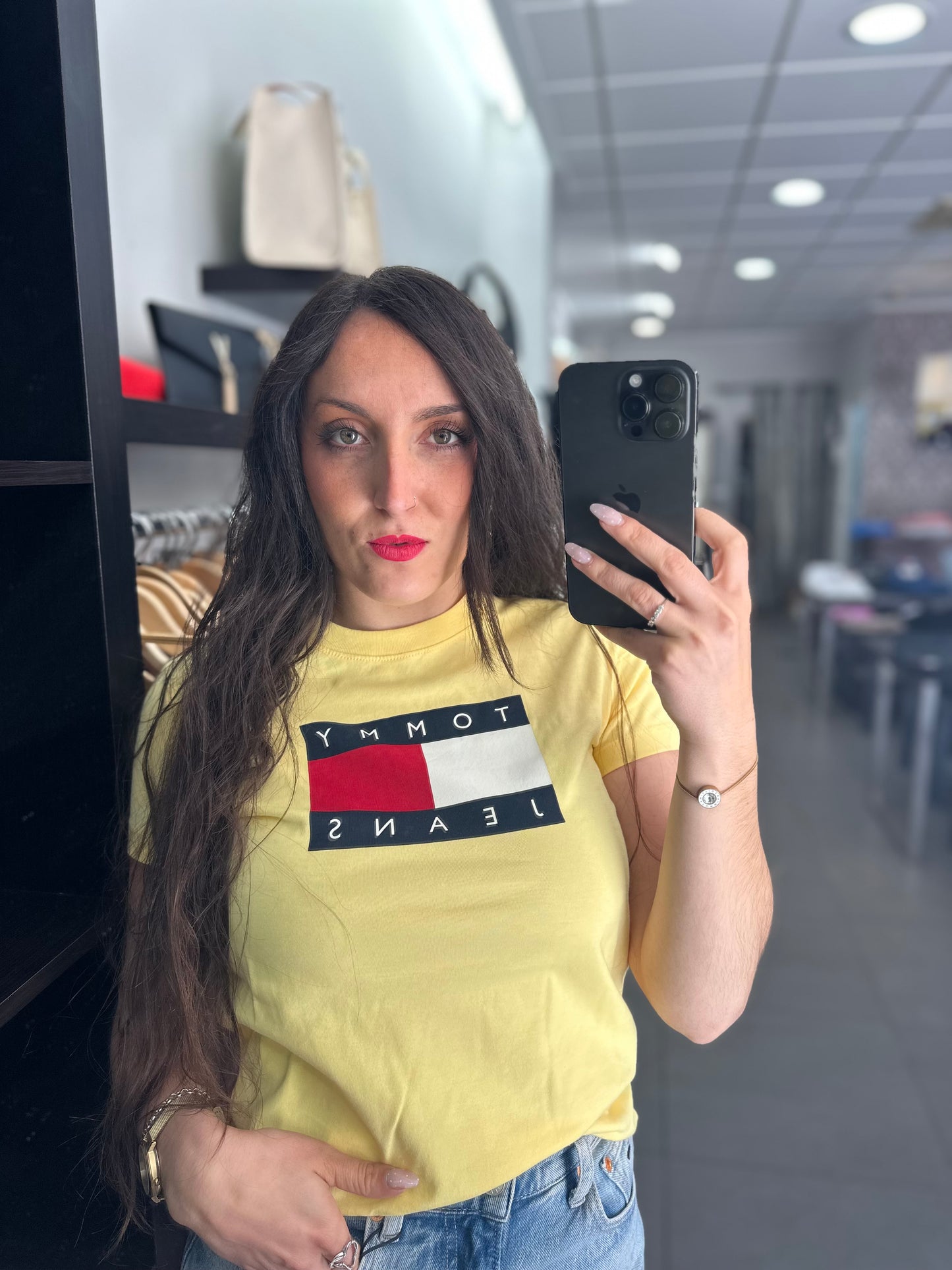 CAMISETA TOMMY AMARILLA