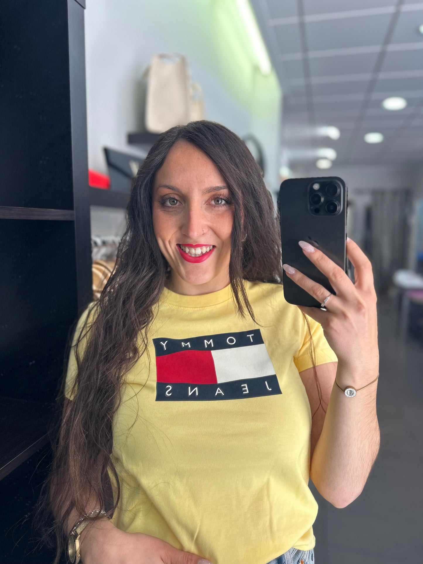 CAMISETA TOMMY AMARILLA
