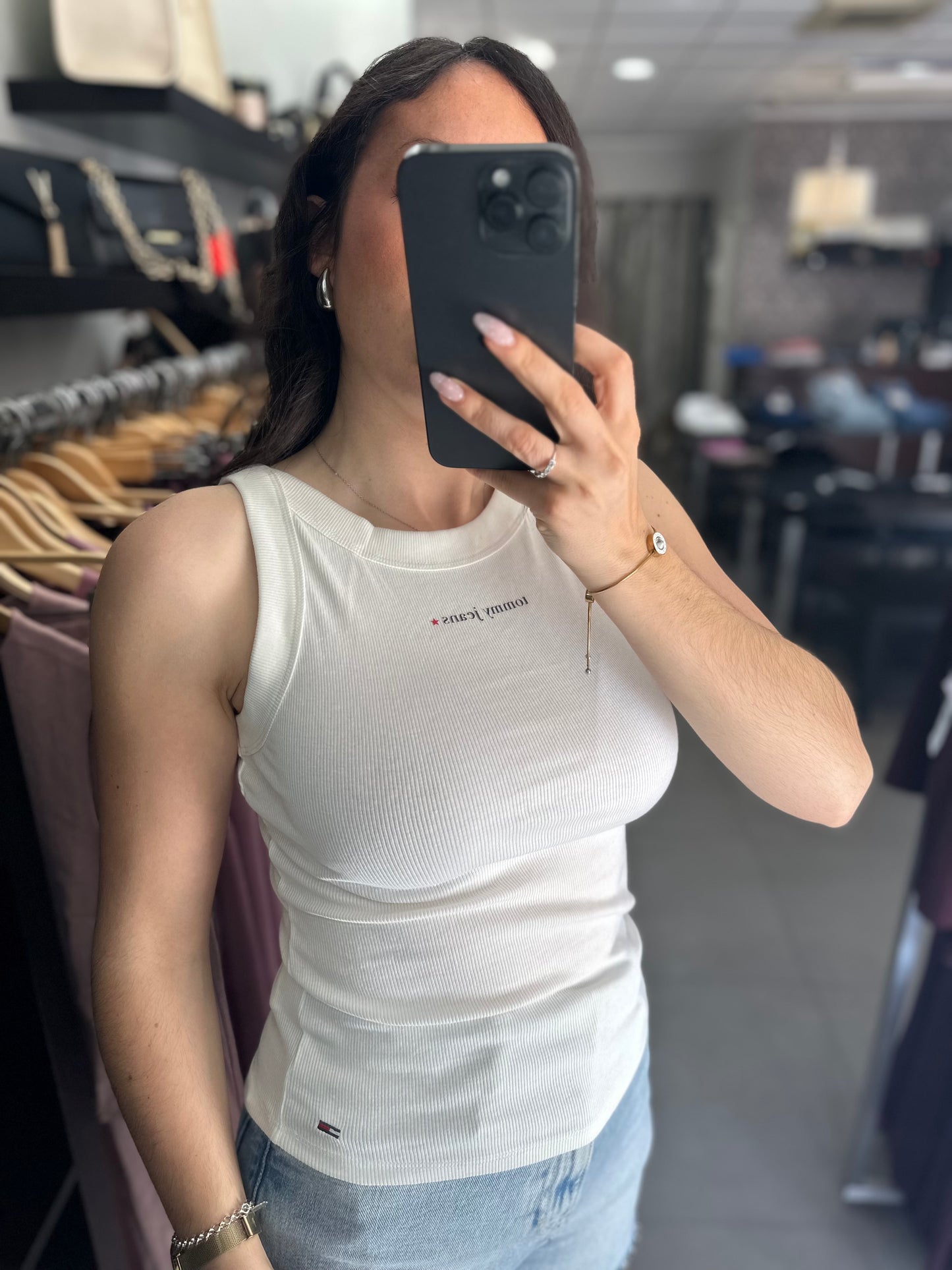 Camiseta Tommy tirantes canalé blanca logo nuevo estrella