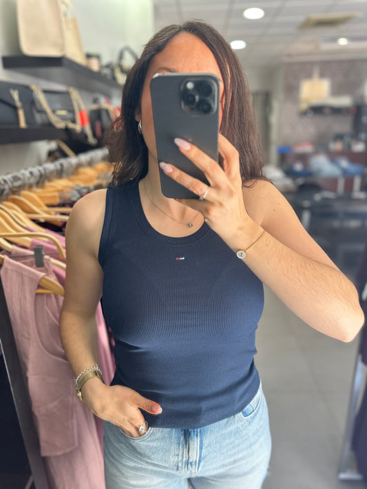 CAMISETA TOMMY TIRANTES NEGRA MARINA CANALÉ