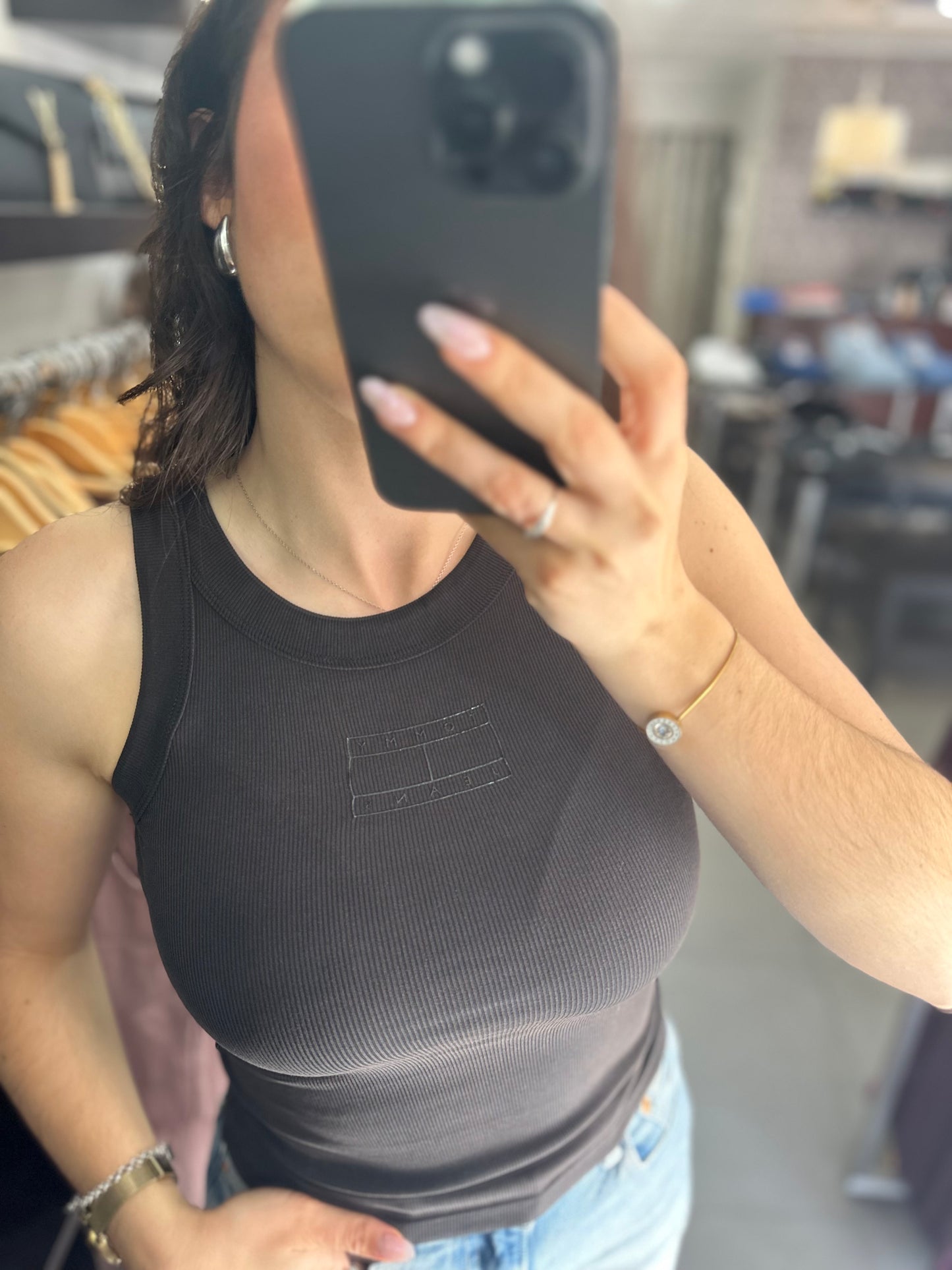 CAMISETA TOMMY TIRANTES GRIS OSCURA CANALÉ